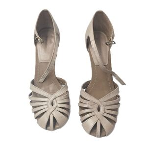 Naturalizer Cerena Tan Leather Fisherman Caged Sandals N5 Comfort Size 6.5 US